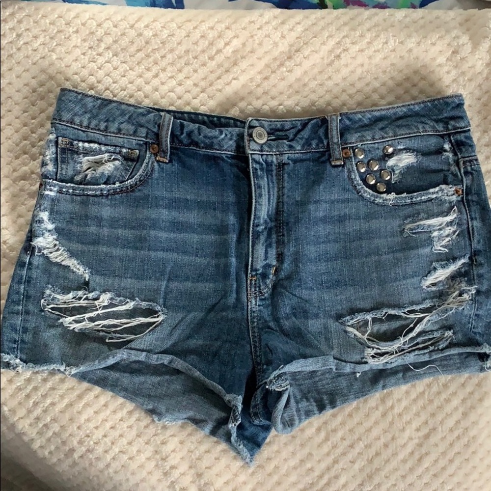 High waist denim short shorts with custom studding